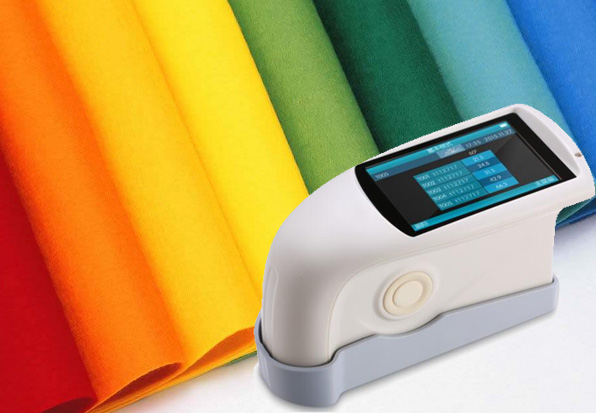 應(yīng)用三角度光澤度測試儀檢測皮革表面光澤